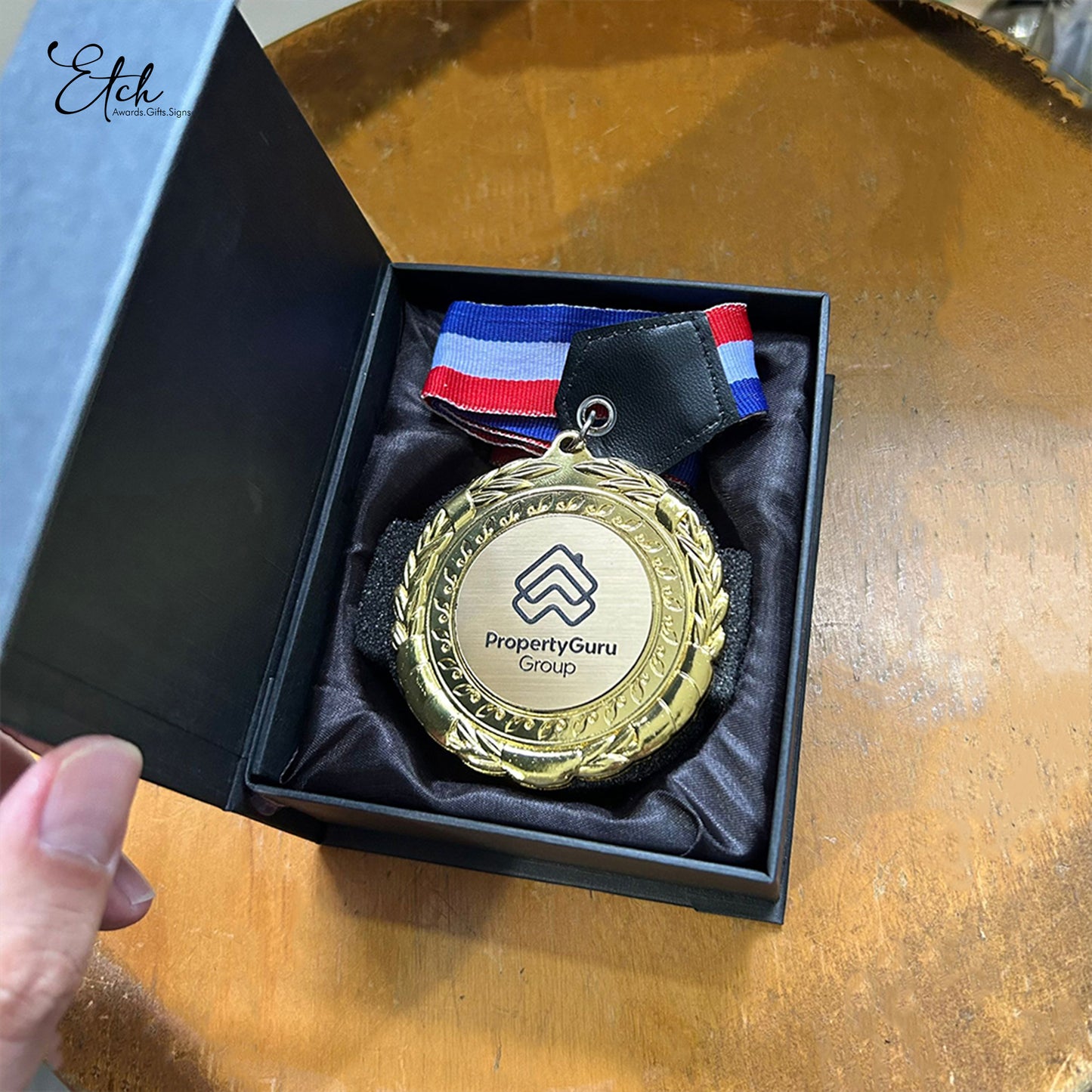 Oriental Medal